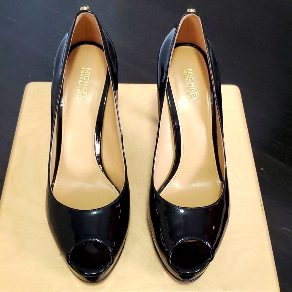 Michael Kors blue 4 inch heels